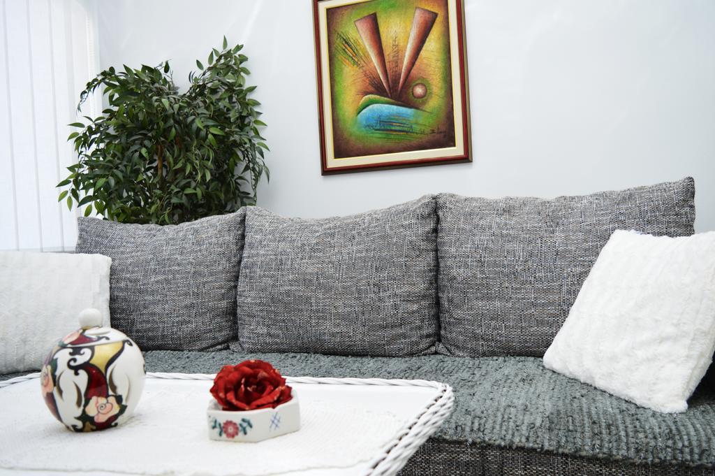 Studio Two Roses Split Exterior foto
