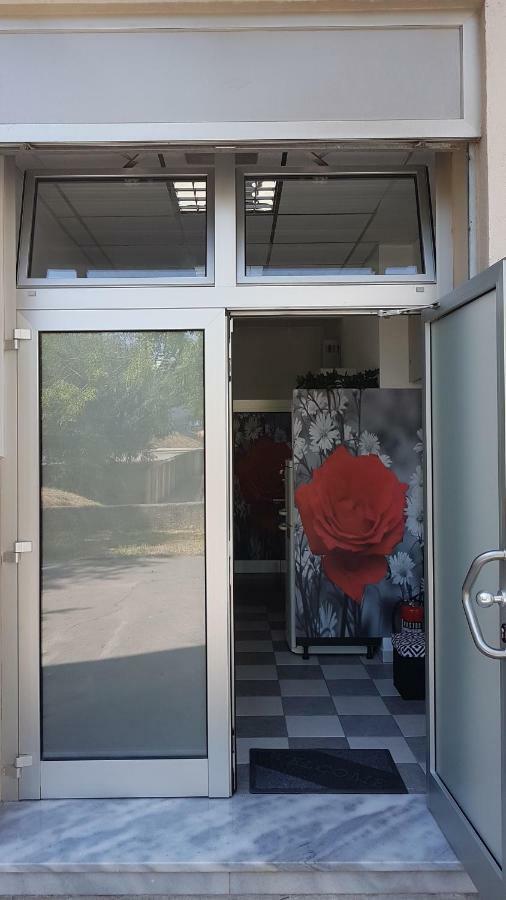 Studio Two Roses Split Exterior foto