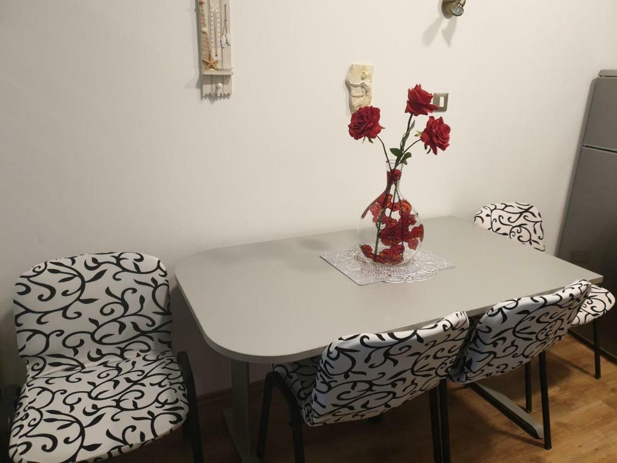 Studio Two Roses Split Exterior foto